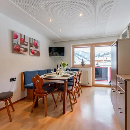 아파트 Residenz Am Erzbach 2a *