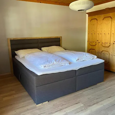 Residenz Am Erzbach 2a 아파트 *